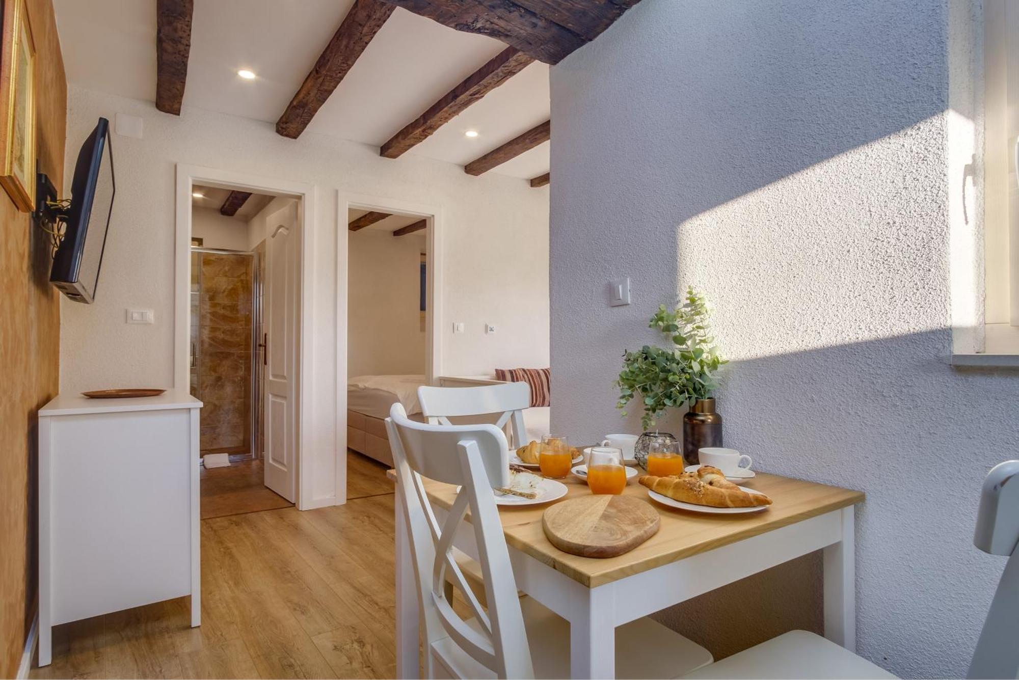 Casa Rustica Apartment Mali Losinj Exterior photo