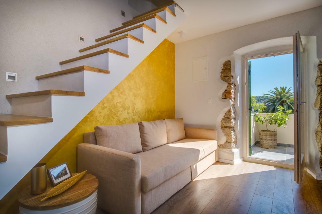 Casa Rustica Apartment Mali Losinj Exterior photo
